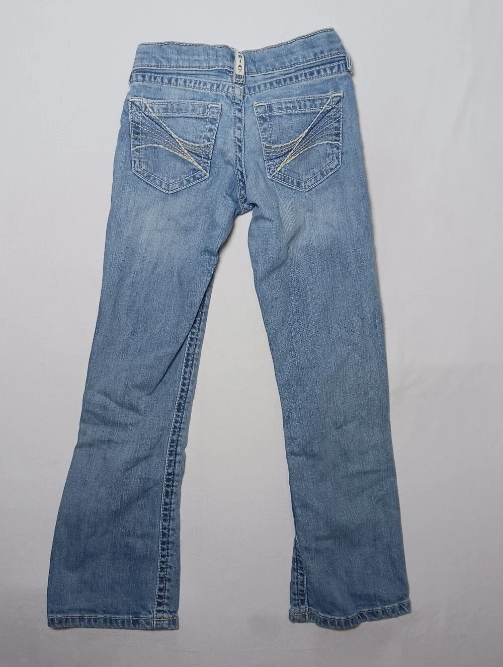 Ariat R.E.A.L. Girls Amora Boot Jeans Size 7 Light Wash Denim 22X25